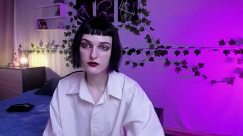Lilith online show from March 10, 9:51 pm