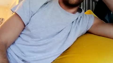 Snapshot of greendiamon chatting on October 28, 12:19 pm greendiamon online show from October 28, 12:19 pm