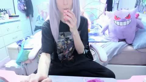 Snapshot of greeneyedlovexo chatting on February 22, 6:41 pm GreenEyedLovexo online show from February 22, 6:41 pm