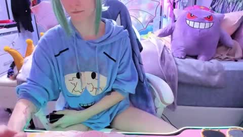 GreenEyedLovexo online show from November 6, 2:56 am