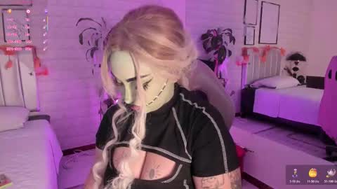   online show from October 24, 7:32 pm