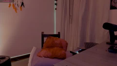 Medussa online show from November 8, 11:25 pm