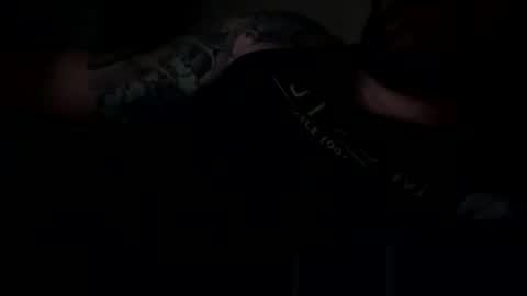 Snapshot of greggharden chatting on November 22, 2:21 am greggharden online show from November 22, 2:21 am