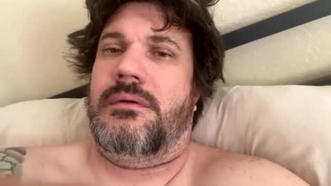 Snapshot of greggharden chatting on December 13, 7:53 pm greggharden online show from December 13, 7:53 pm