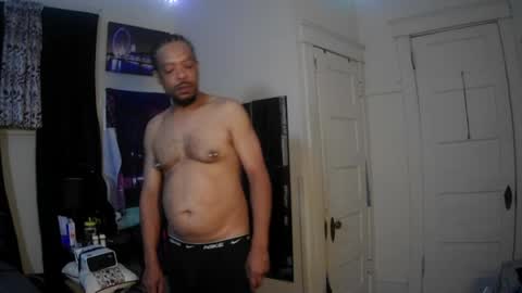 Snapshot of gregnice313 chatting on July 21, 5:10 am NICE and sometimes Savvy online show from July 21, 5:10 am