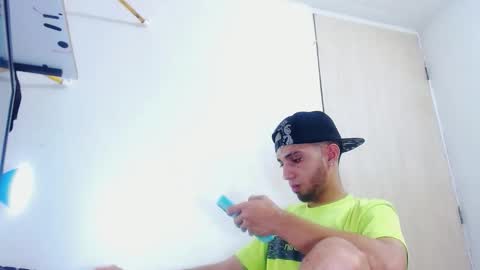 Snapshot of gregory_hardxx chatting on November 12, 10:04 am GREGORY online show from November 12, 10:04 am