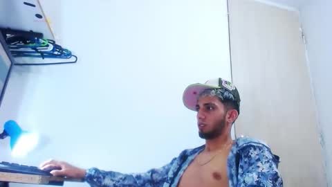 Snapshot of gregory_hardxx chatting on November 28, 4:20 pm GREGORY online show from November 28, 4:20 pm