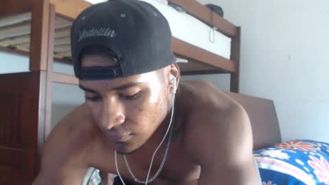 Snapshot of gregory_x chatting on January 28, 8:26 pm Gregory max online show from January 28, 8:26 pm