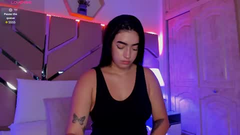 greidy_baker online show from July 2, 2:33 am