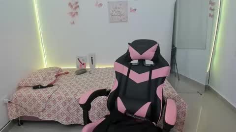 Greta online show from February 26, 7:35 pm