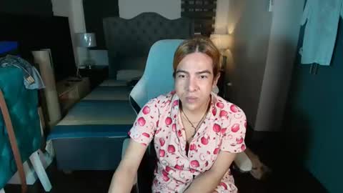 greta_v online show from September 22, 12:34 am