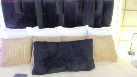 Greta Velvet  online show from February 19, 11:12 pm