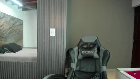 Snapshot of gretchenn chatting on October 2, 8:16 pm Gretchen  online show from October 2, 8:16 pm