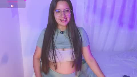 Snapshot of gretta_lane chatting on March 17, 12:15 am Jenny online show from March 17, 12:15 am