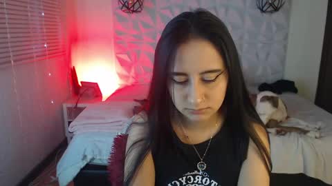 Snapshot of gretta_n_dannie chatting on February 13, 6:59 pm Gretta n dannie online show from February 13, 6:59 pm