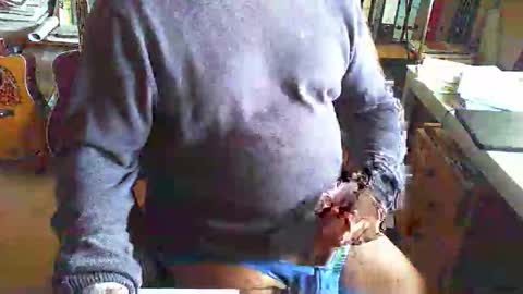 greyhounddog online show from March 22, 10:07 am