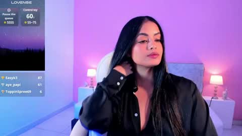 Snapshot of greys_gtan chatting on December 12, 10:34 am Greys Gaitan online show from December 12, 10:34 am