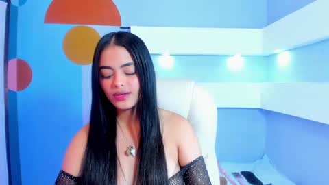 Snapshot of greys_gtan chatting on January 13, 3:56 am Greys Gaitan online show from January 13, 3:56 am