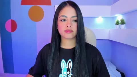 Snapshot of greys_gtan chatting on February 10, 10:31 am Greys Gaitan online show from February 10, 10:31 am