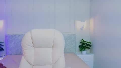 Snapshot of greys_gtan chatting on September 12, 3:50 am Greys Gaitan online show from September 12, 3:50 am