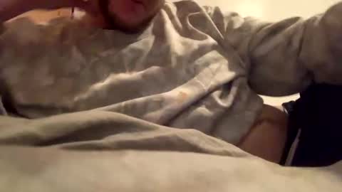 Snapshot of greyvan96 chatting on March 4, 3:12 am Perfectlyaveragesavage online show from March 4, 3:12 am