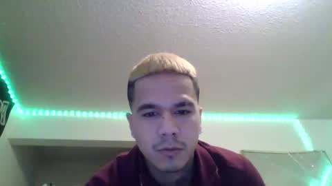 Snapshot of grimeking chatting on December 19, 10:06 pm grimeking online show from December 19, 10:06 pm