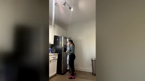 gringo_xxx_latina online show from January 15, 7:50 pm