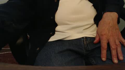 griz01 online show from September 18, 3:47 pm