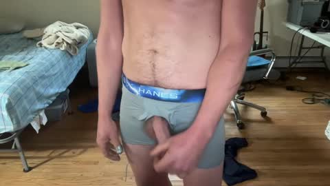 Snapshot of grrrrrrate chatting on February 2, 3:39 pm grrrrrrate online show from February 2, 3:39 pm