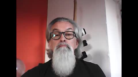 Snapshot of grybear60 chatting on January 16, 4:07 pm Grybear online show from January 16, 4:07 pm