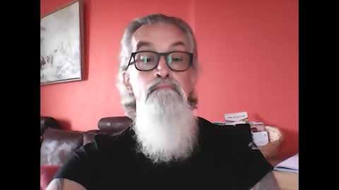 Snapshot of grybear60 chatting on February 21, 12:28 pm Grybear online show from February 21, 12:28 pm