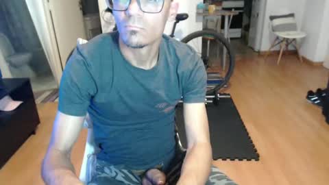 guachin_new online show from October 17, 5:21 am