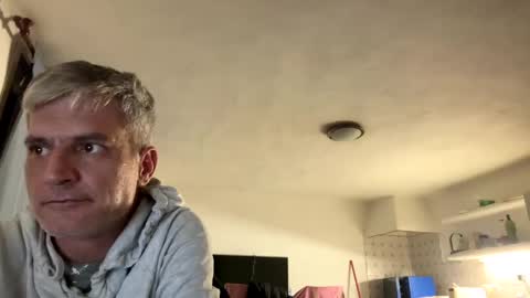 guardiannif_ online show from March 10, 6:45 pm