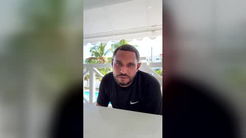 gucci4u2 online show from March 22, 8:56 pm