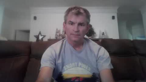 Snapshot of gud_times chatting on December 6, 7:56 pm gud_times online show from December 6, 7:56 pm