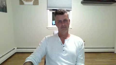 Snapshot of gudguy2025 chatting on November 3, 2:57 am gudguy2025 online show from November 3, 2:57 am