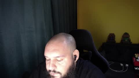 Snapshot of guessswho24 chatting on March 5, 1:56 am Ayan online show from March 5, 1:56 am