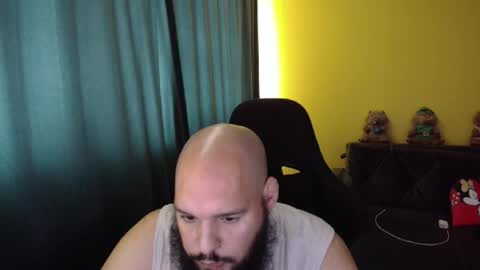 Snapshot of guessswho24 chatting on March 28, 11:54 am Ayan online show from March 28, 11:54 am