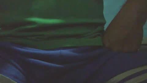 Snapshot of guidogomezcag chatting on April 11, 7:45 am guidogomezcag online show from April 11, 7:45 am