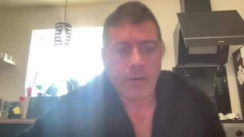 guil0 online show from October 26, 10:43 am