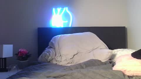 Guiliana Mae  online show from June 3, 1:52 am
