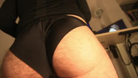 guillern online show from April 3, 12:41 am