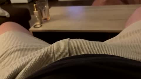 Snapshot of guisla888396 chatting on July 26, 9:32 pm guisla888396 online show from July 26, 9:32 pm