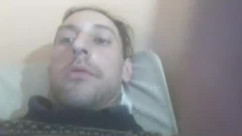 guisoaaaa online show from August 2, 8:02 am