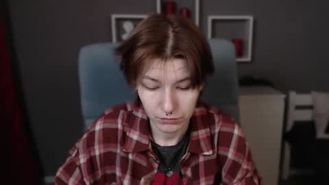 Snapshot of guitarandangell chatting on November 22, 6:34 am guitarandangell online show from November 22, 6:34 am