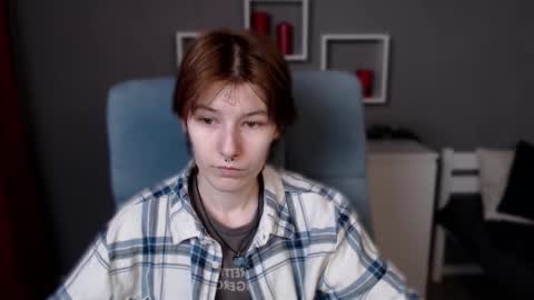 Snapshot of guitarandangell chatting on November 26, 11:00 am guitarandangell online show from November 26, 11:00 am