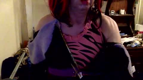 gurlydiesel online show from February 2, 7:07 am