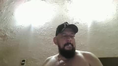 gustavo1350 online show from February 14, 1:46 am