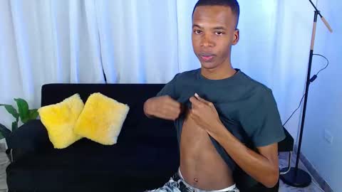 Gusty online show from February 3, 8:14 pm