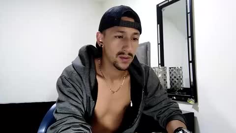 karim online show from December 12, 3:32 am